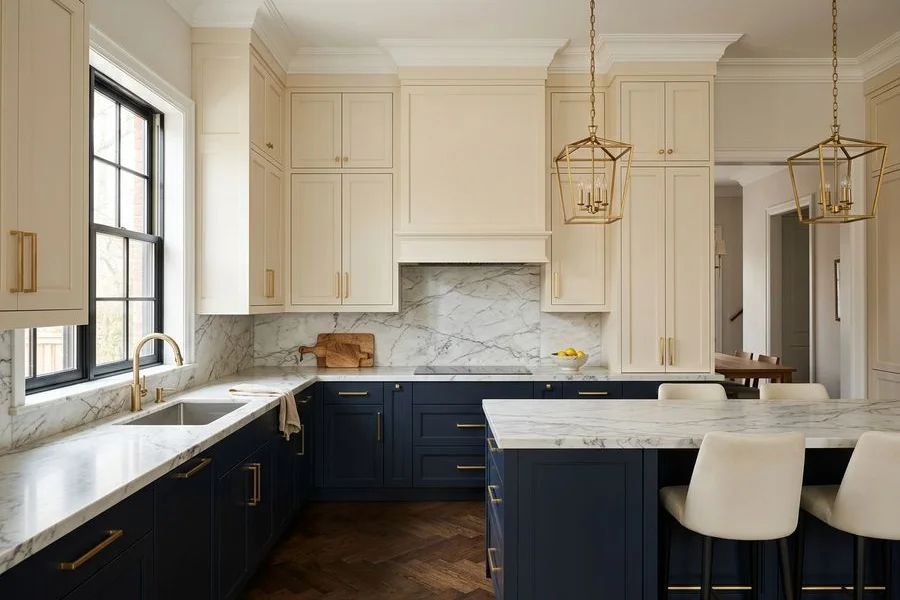 Custom Kitchen Cabinets